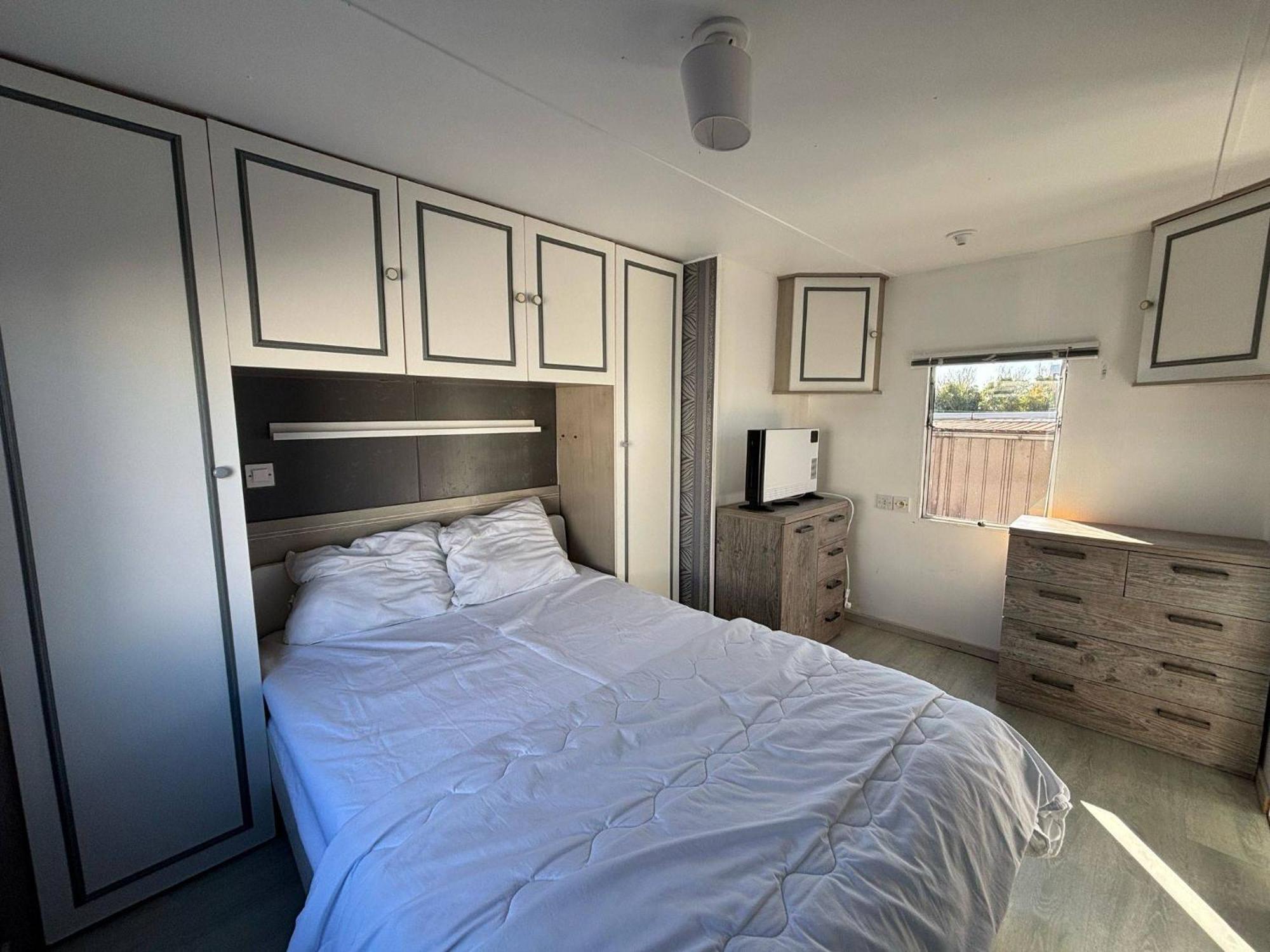 Mobile Home Au Camping New Vennepark Harendijk Dış mekan fotoğraf